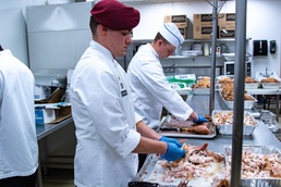 Fort Carson Culinary Academy prepares Thanksgiving Dinners for community