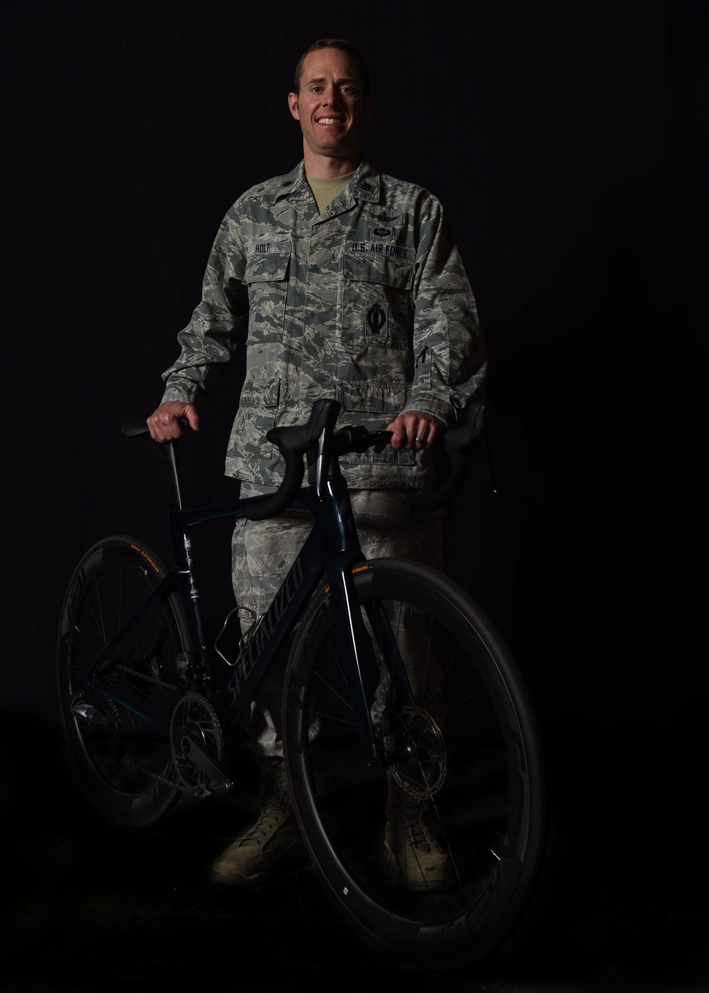 Vandenberg Airman takes silver in 2019 Military World Games