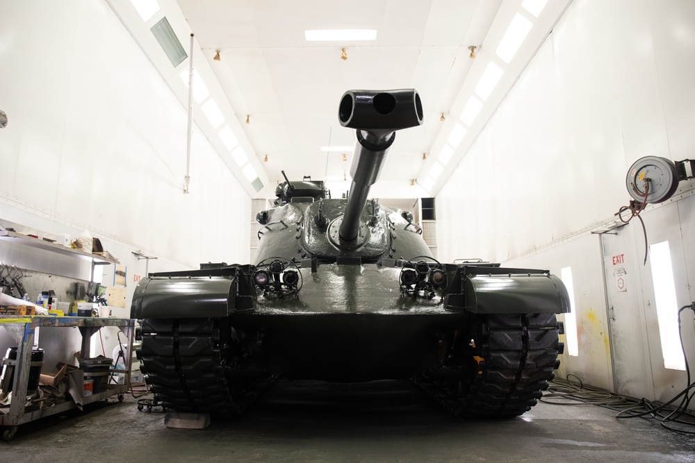 Historic M48 Patton Tank Get's a New Paint Job