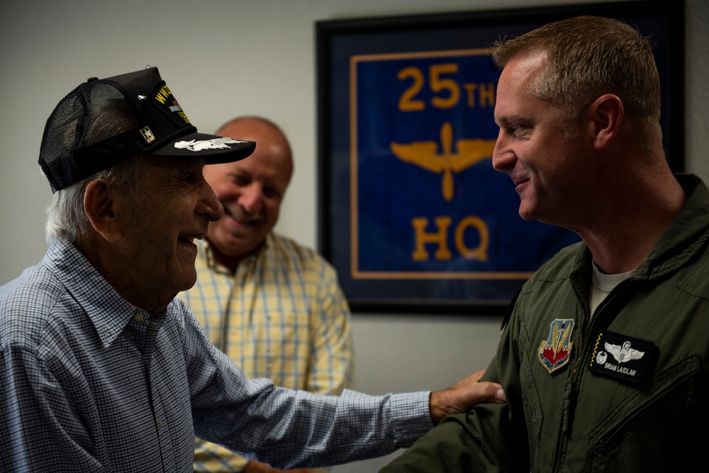 WWII, Korean, Vietnam war veteran pilot visits Tyndall