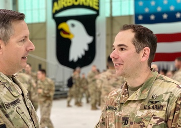 Blanchfield head and neck surgeon earns Expert Field Medical Badge