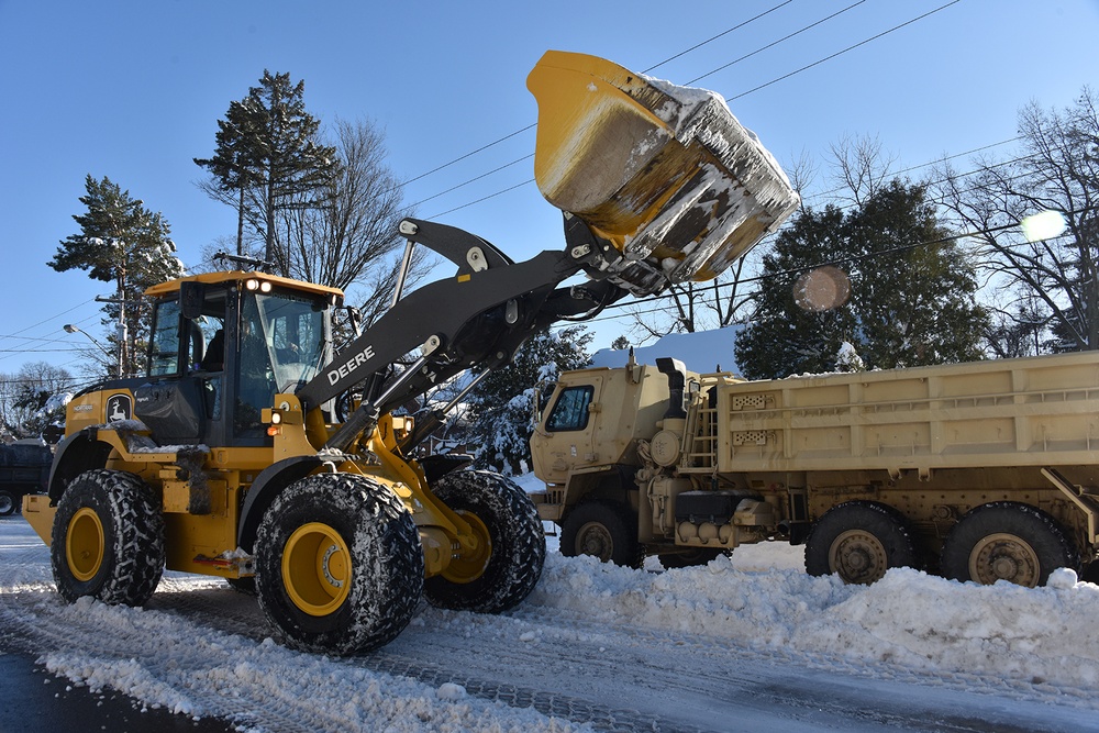 NY National Guard helps clean up after storm