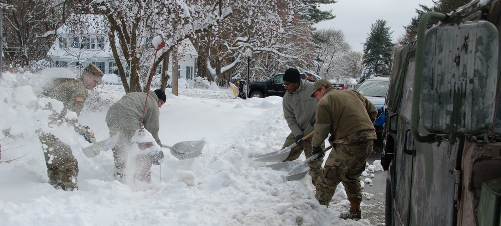 NY Army National Guard troops assist in snow storm clean up