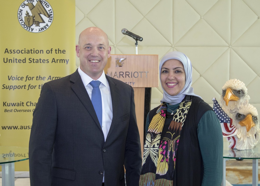 ASG - Ku Commander visits AUSA Banquet