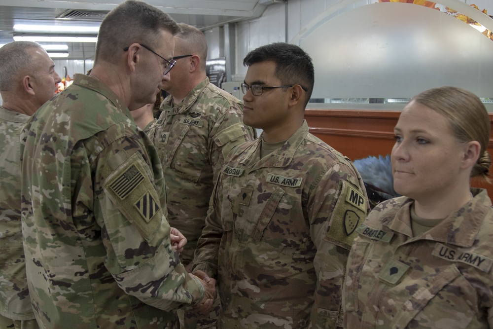 USARCENT CG visits Soldiers on Thanksgiving