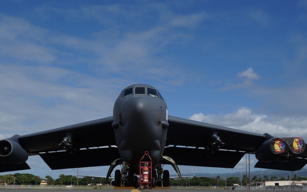 Visiting B-52s