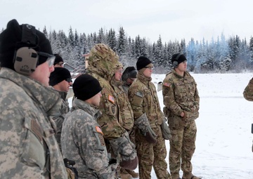 Paratroopers compete in Speed Pistol Challenge