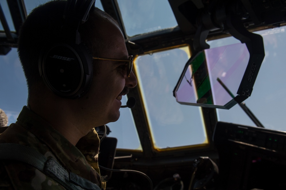 75th Expeditionary Airlift Squadron and 82nd Expeditionary Rescue Squadron train in water jumps