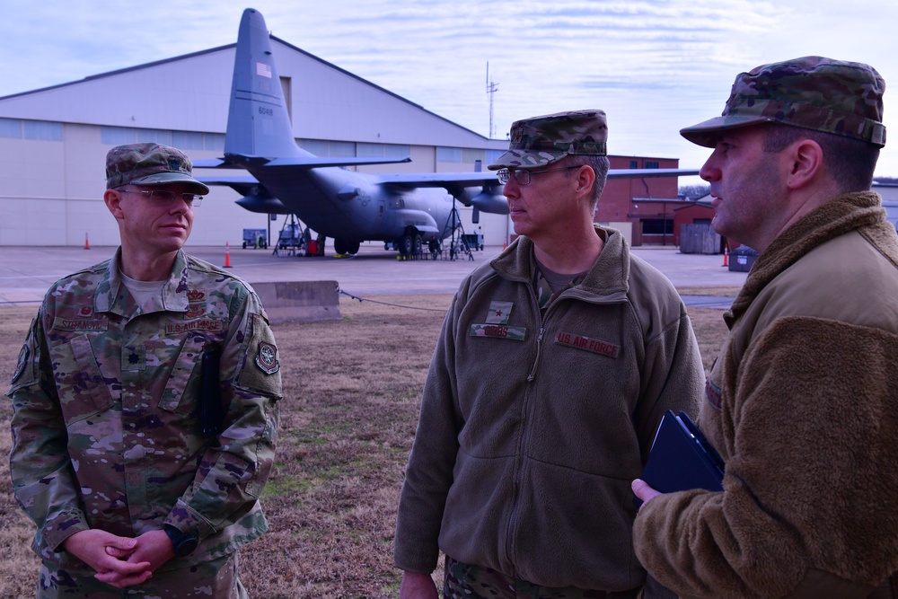 Brig. Gen. Gibbs visits Team Little Rock