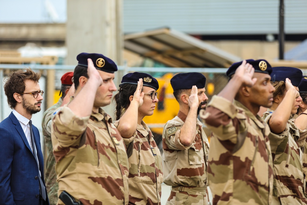 Coalition members pay tribute to 13 French soldiers killed in Mali