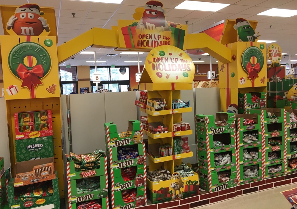 Holiday swag: Think commissary for those perfect stocking stuffers