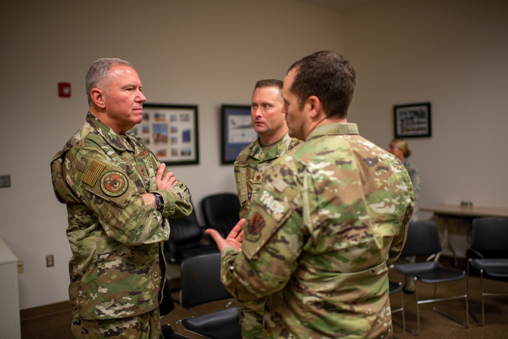 Air Force and Air National Guard Leadership Visit 181st Intelligence Wing