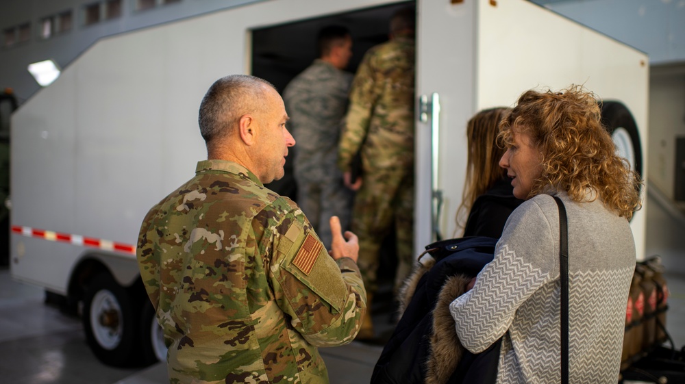 Air Force and Air National Guard Leadership Visit 181st Intelligence Wing