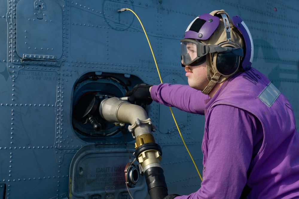 USS RUSSELL (DDG 59)