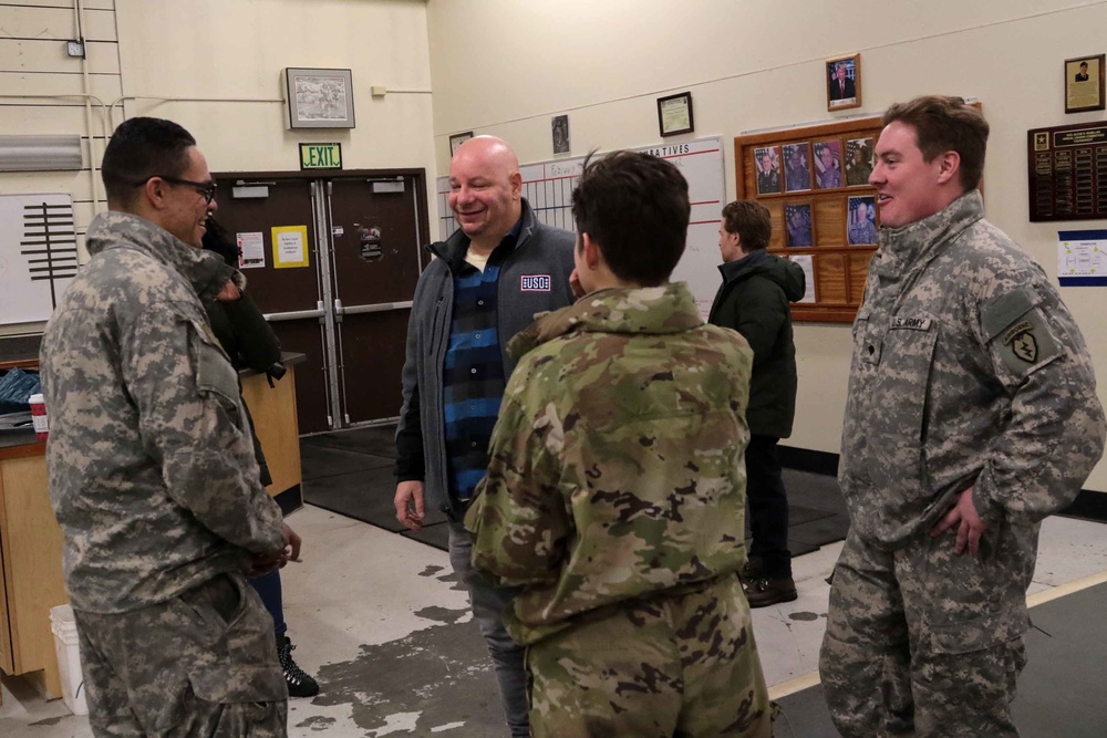 Jeff Ross and Seth Green visit 4/25th IBCT Paratroopers on USO tour