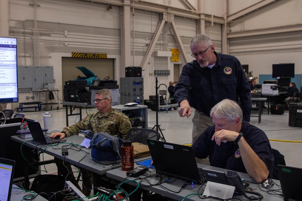 Joint Task Force Civil Support conducts COMMEX at Felker Army Airfield