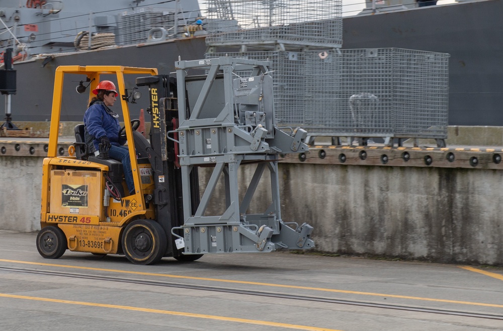 USS Momsen (DDG 92) stops at Naval Magazine Indian Island for an Ammunition Offload