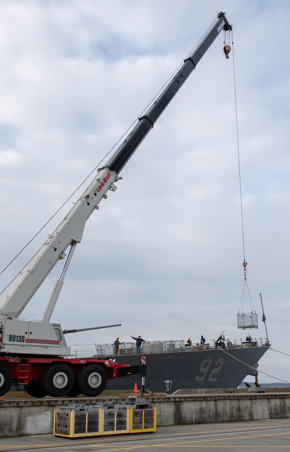 USS Momsen stops at Naval Magazine Indian Island for an Ammunition Offload