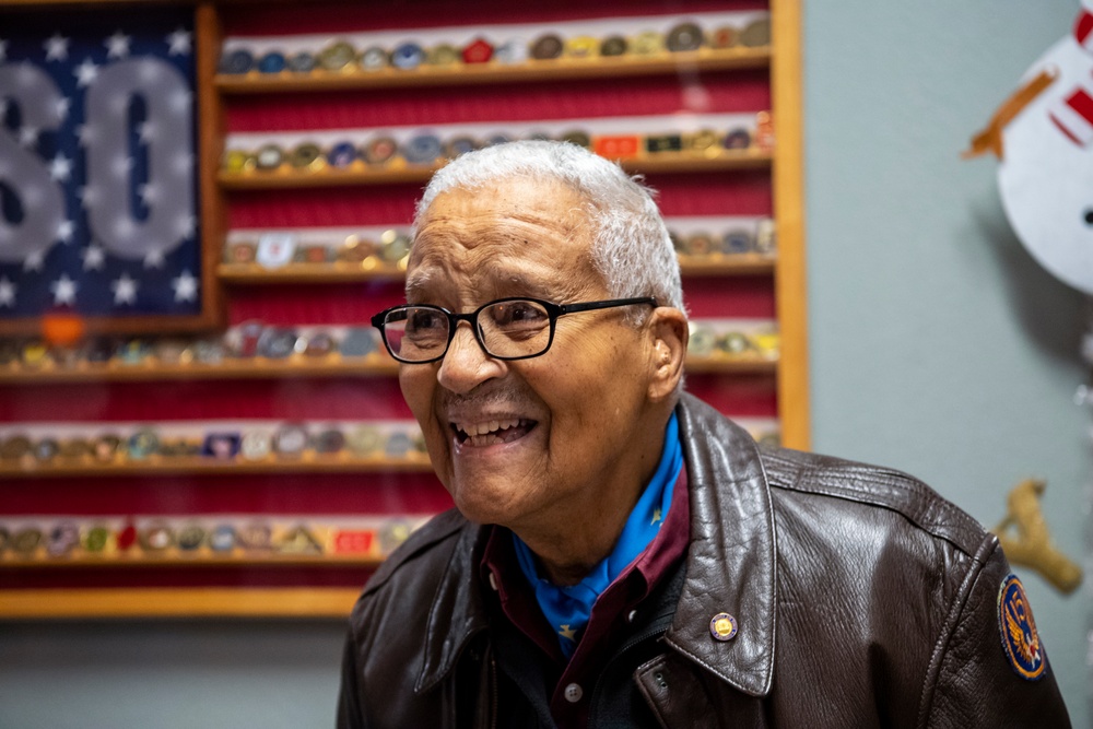 Former Tuskegee Airman celebrates 100th birthday