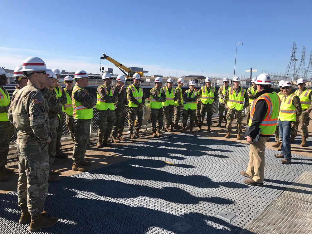 Fort Campbell engineers receive Nashville District overview and tour Kentucky Lock Addition Project