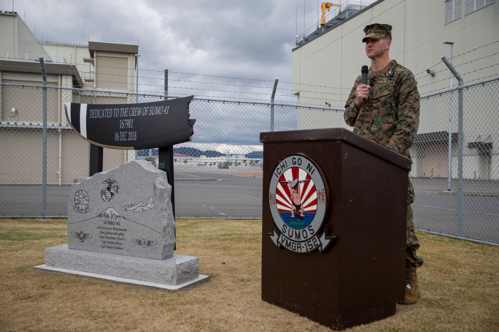 DVIDS - Images - VMGR-152 remembers Sumo-41 [Image 36 of 36]