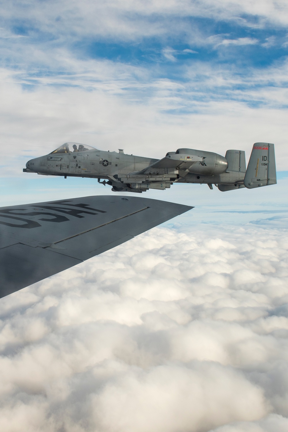 Refueling Operation Flight with Spouses from the 124th Fighter Wing