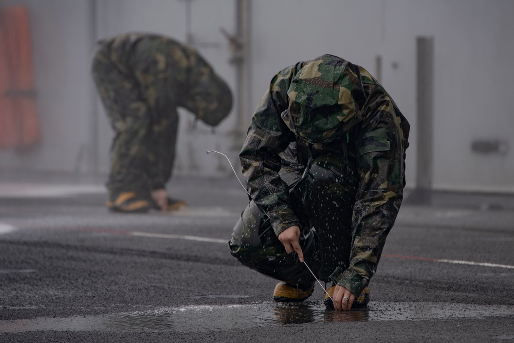 USS ESSEX Sea Trials