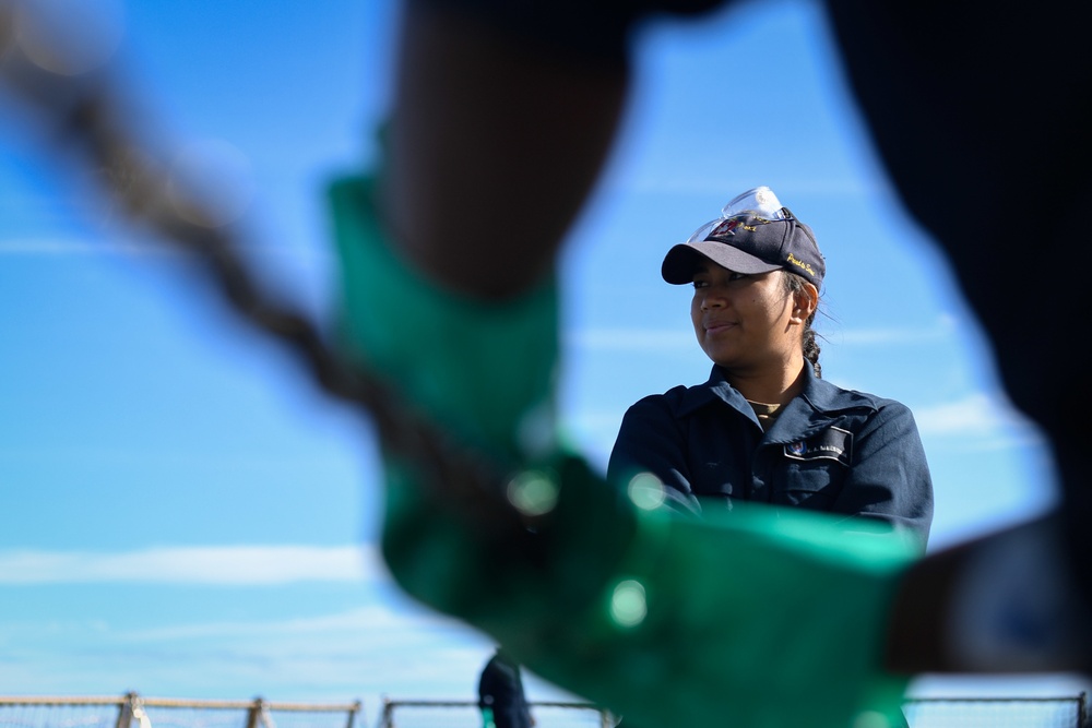 USS PINCKNEY (DDG 91)