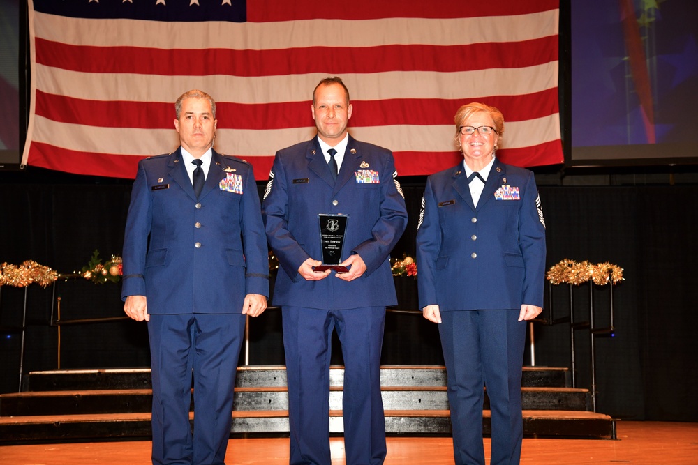 148th Fighter Wing Hosts 2019 Awards and Retirement Ceremony
