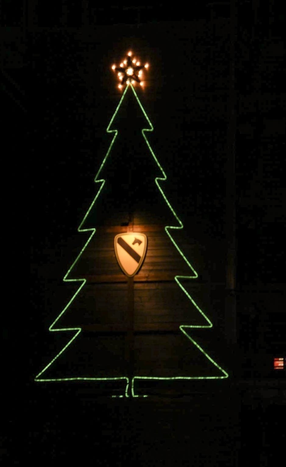 Soldiers of 2nd Armored Brigade Combat Team Participates in Christmas Tree Lighting Ceremony