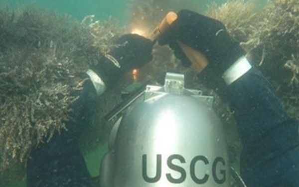 Coast Guard removes navigation hazards from New Jersey ICW