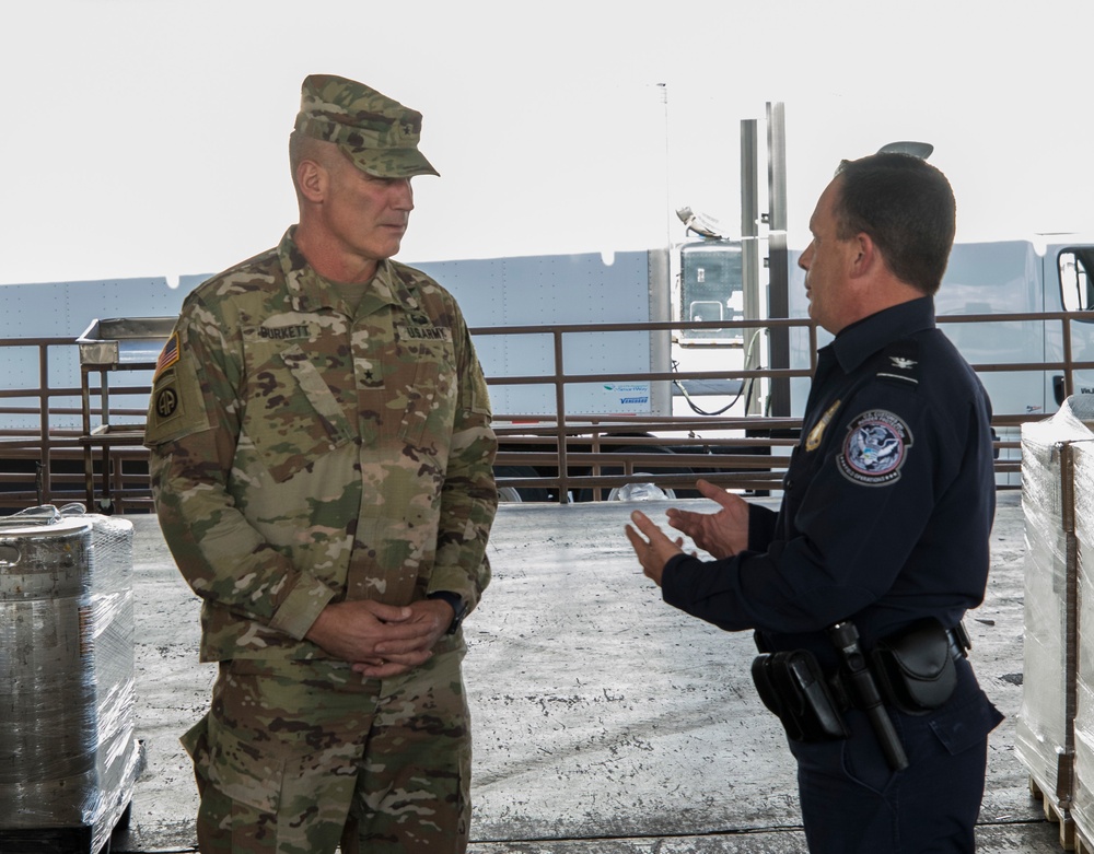 36th ID Deputy Commanding General of Operations visits TF Gunslingers