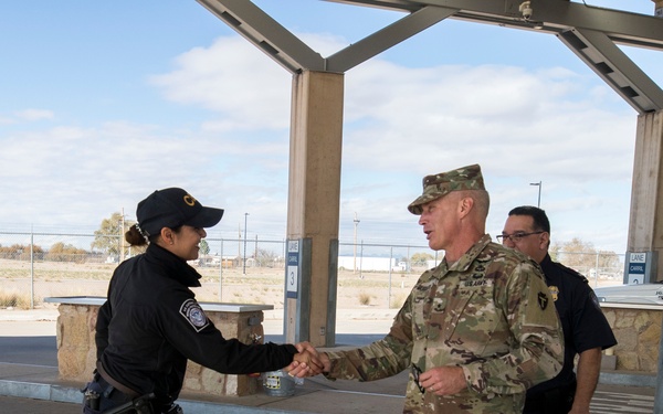36th ID Deputy Commanding General of Operations visits TF Gunslingers
