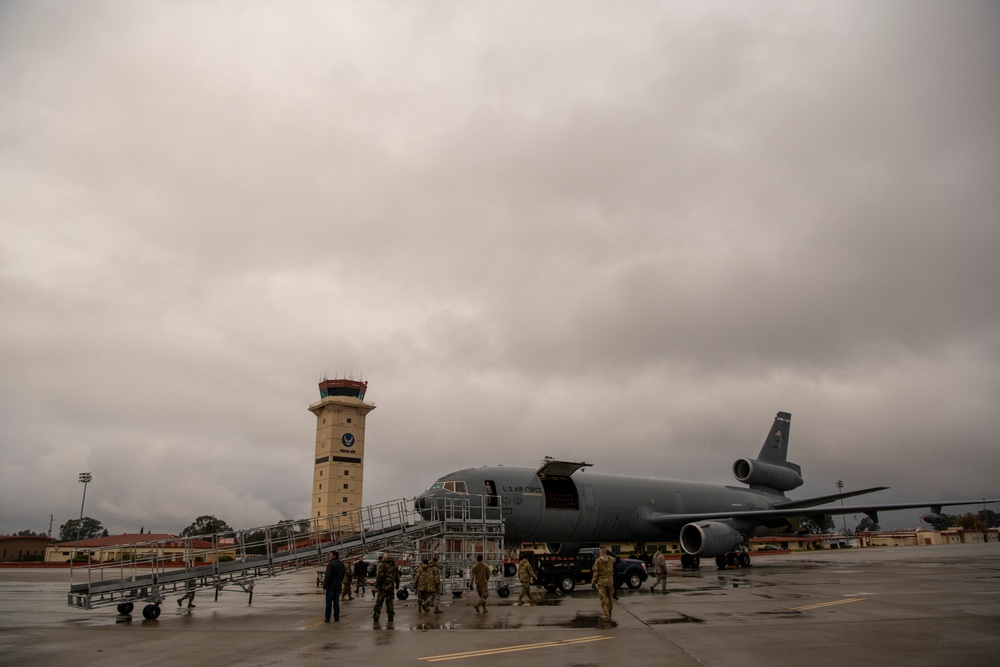 Travis AFB tests KC-10 AE prototype