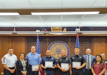 Coast Guard Reservist receives Silver Star from Governor of Guam