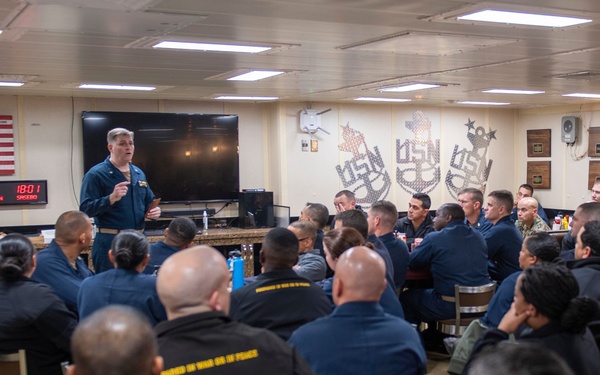 Expeditionary Strike Group Seven Embarks Aboard USS America