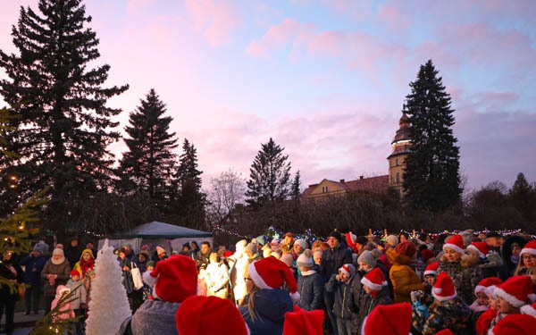 Last Friday was the first ever Christmas Market