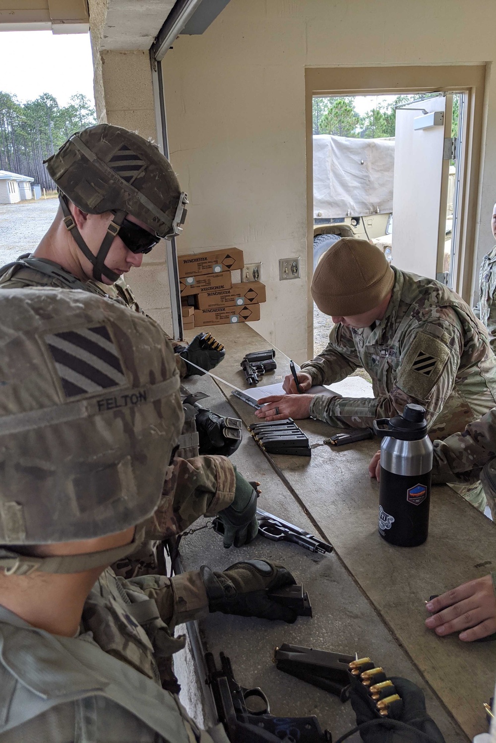 Can Do Soldiers Qualify on M9 Pistol