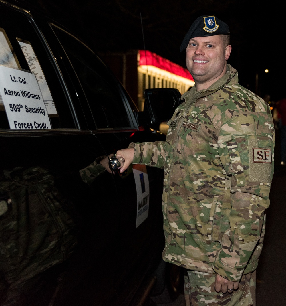 509th Security Forces Squadron commander participates in Sedalia Chrismas parade
