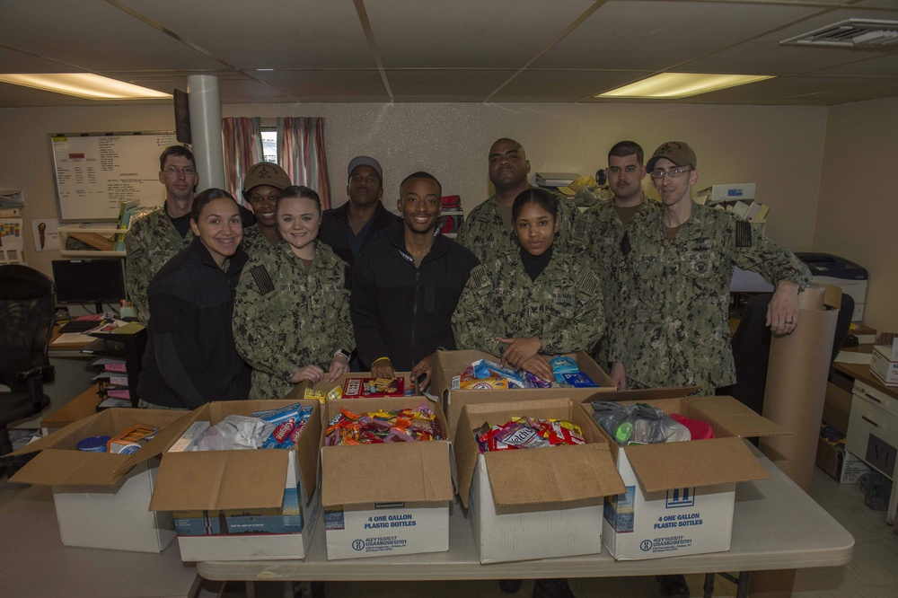 GHWB Sailors Assemble Care Packages