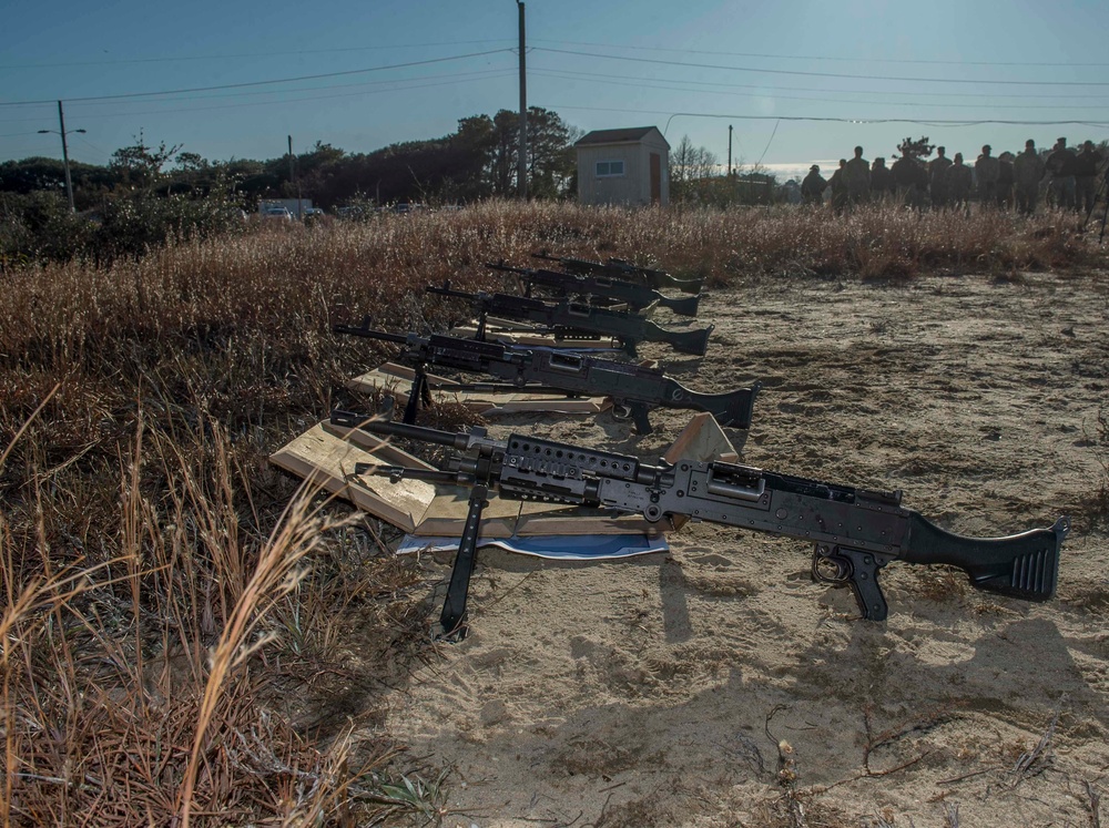 GHWB Sailors Qualify on M240B Machine Gun