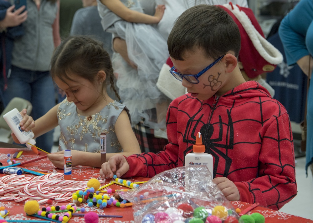 Holloman Holiday Festival