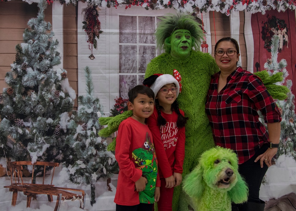 Holloman Holiday Festival