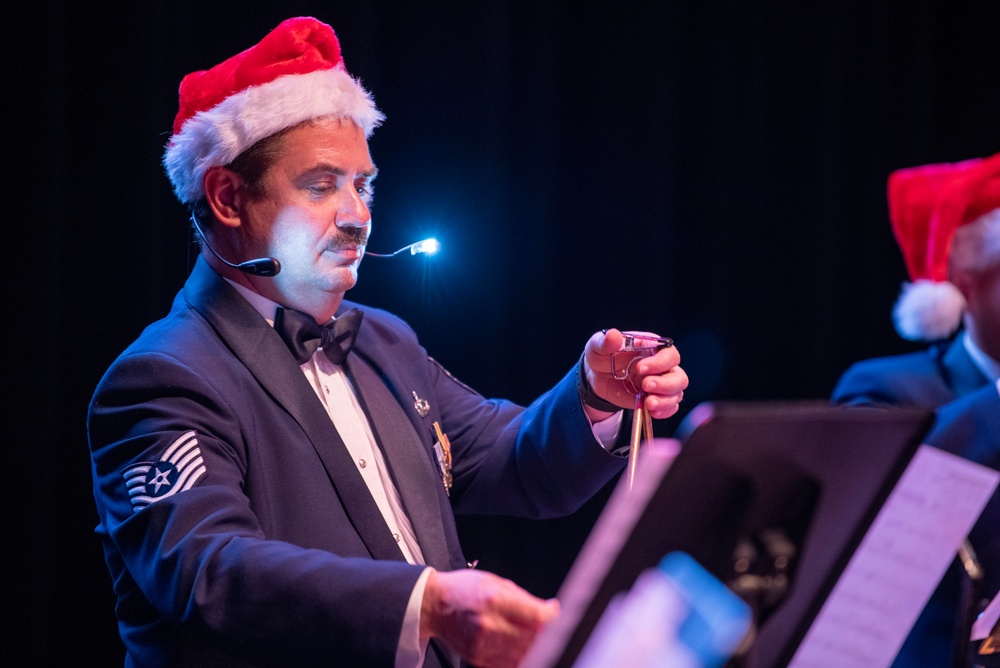 Band of the Golden West performs holiday concert series