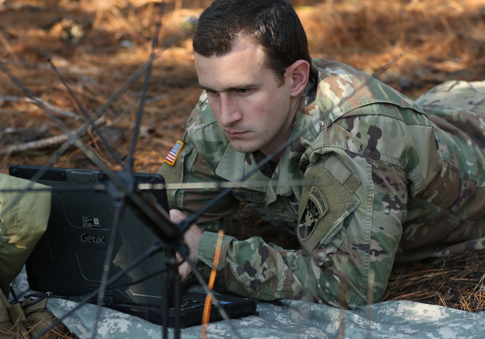 Communications Sergeant Candidates Practice Basic Skills