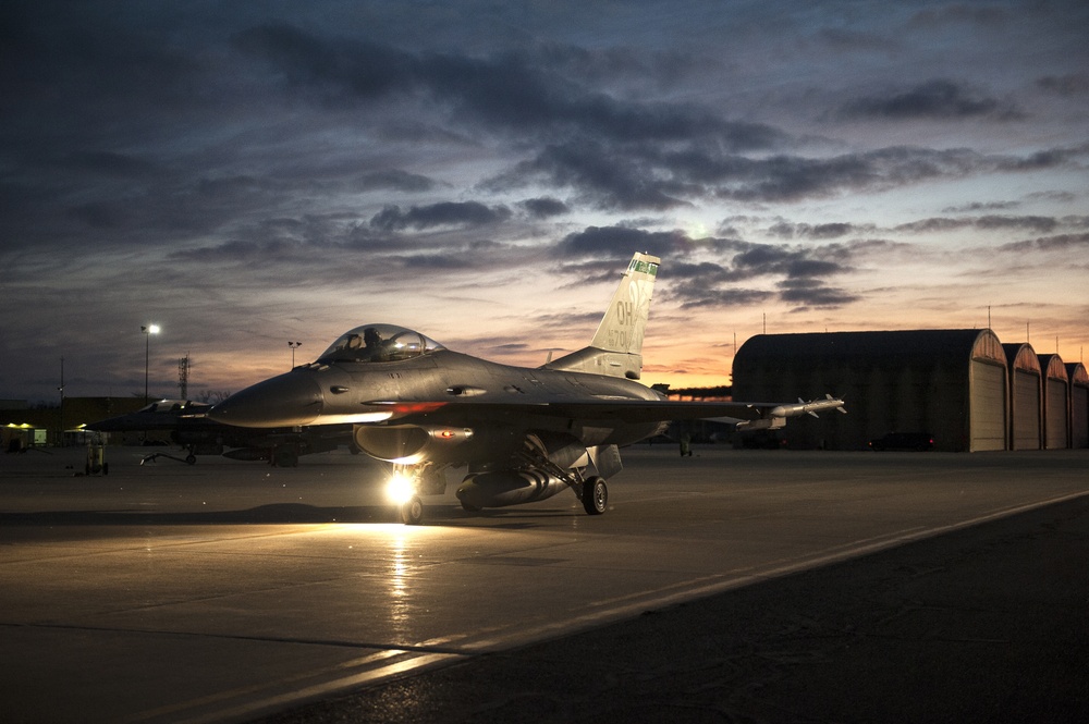 180FW Conducts Night Flying Training