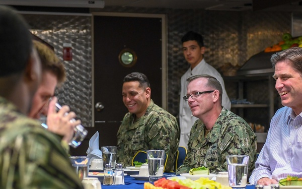 DoD CIO visits USS Howard