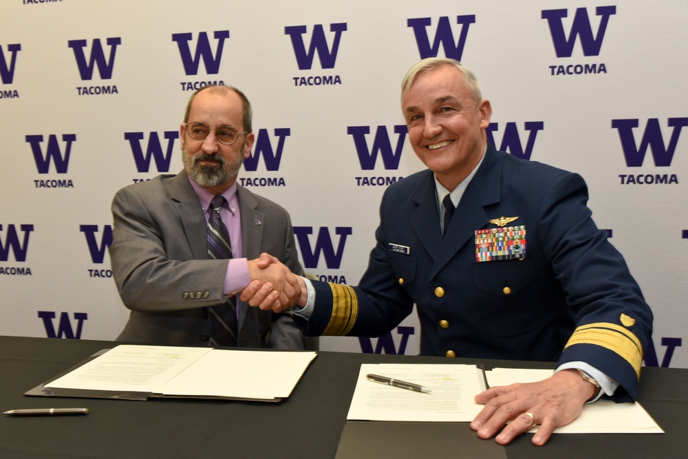 Coast Guard and University of Washington Tacoma form Partnership