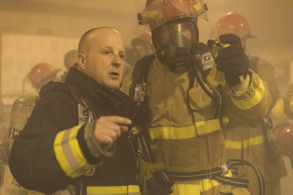 191211-N-TE695-0044 NEWPORT, R.I. (Dec. 11, 2019) -- Navy Officer Candidate School (OCS) conducts battle station drills