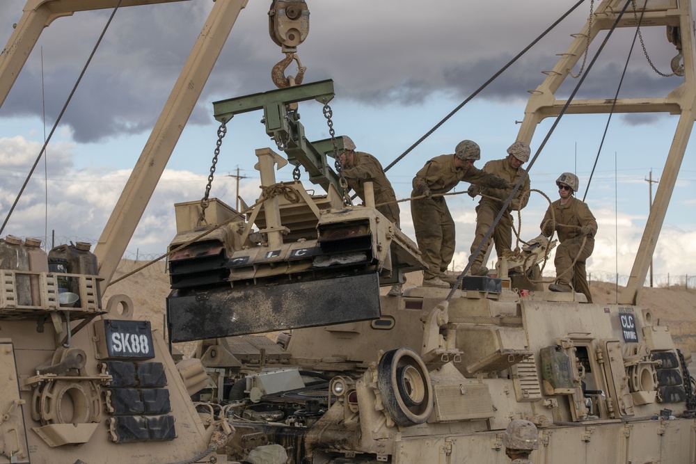CLB-7 Marines perform an engine swap during exercise Steel Knight 20